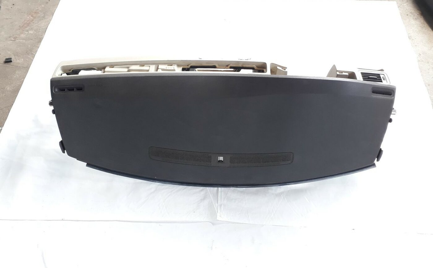 Mērinstrumentu panelis priekš VOLVO V70 2010