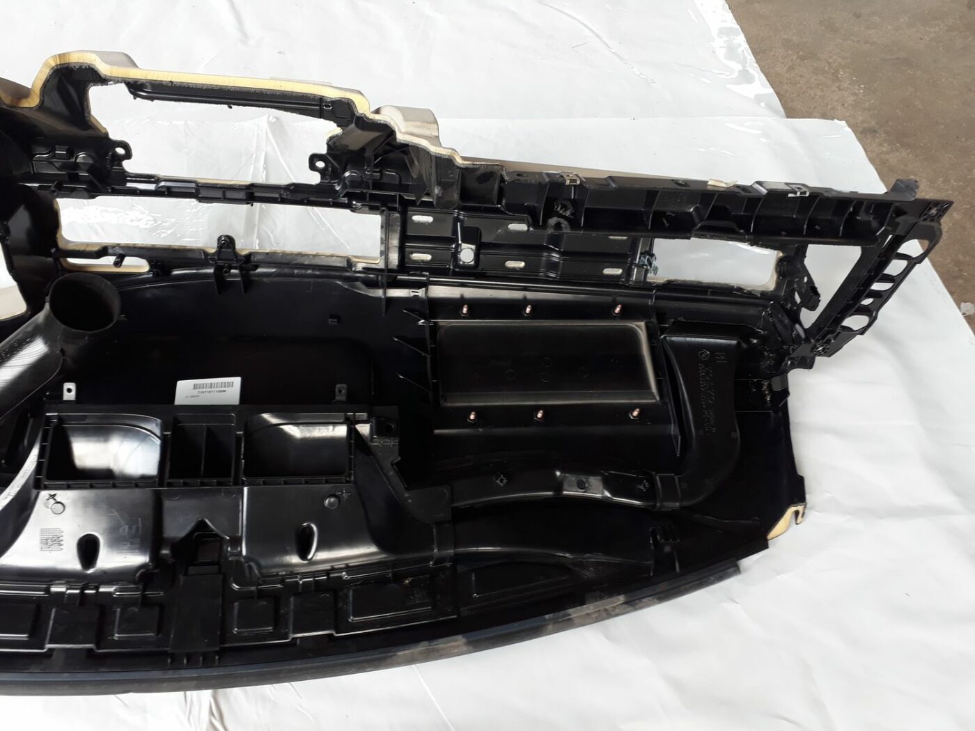 Mērinstrumentu panelis priekš VOLVO V70 2010