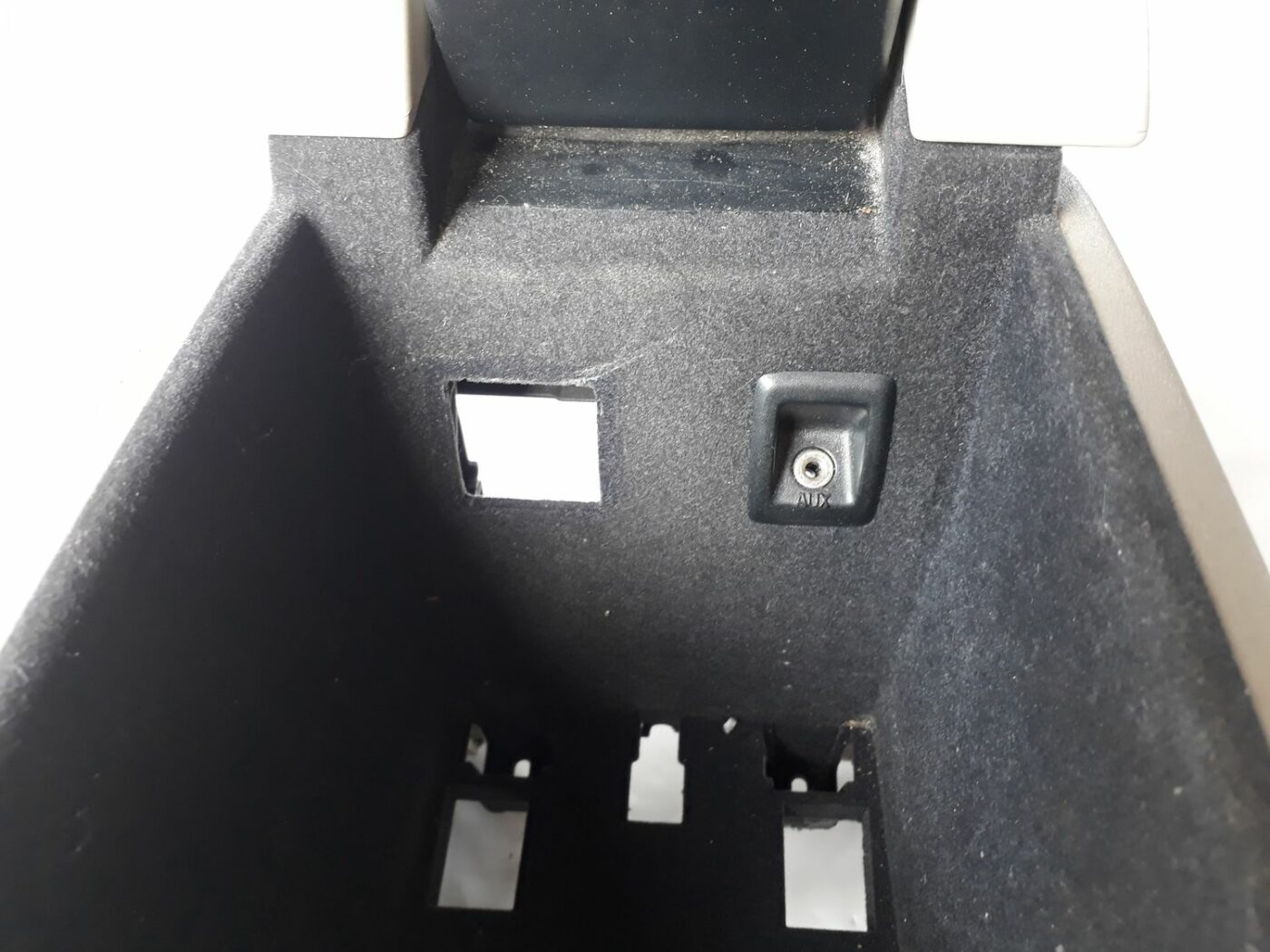 Roku balsts priekš VOLVO V70 2010 8 Roku balsts priekš VOLVO V70 2010