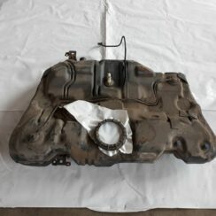 Degvielas tvertne priekš VOLVO V70 2010