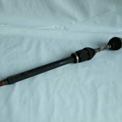 Pusass priekšēja labā priekš VOLVO V70 2010