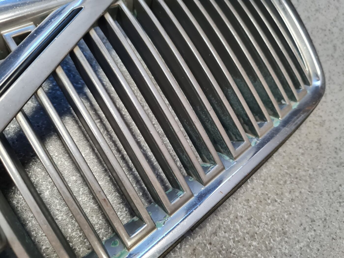 Pārsega reste priekš VOLVO V70 2000 12 Pārsega reste priekš VOLVO V70 2000