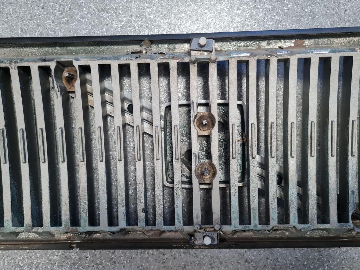 Pārsega reste priekš VOLVO V70 2000 7 Pārsega reste priekš VOLVO V70 2000