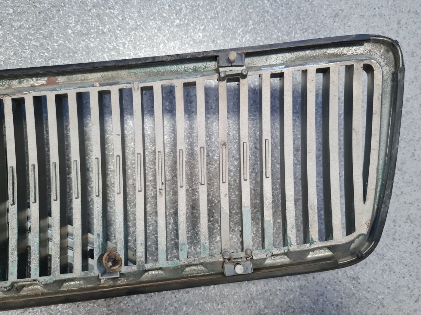 Pārsega reste priekš VOLVO V70 2000 6 Pārsega reste priekš VOLVO V70 2000