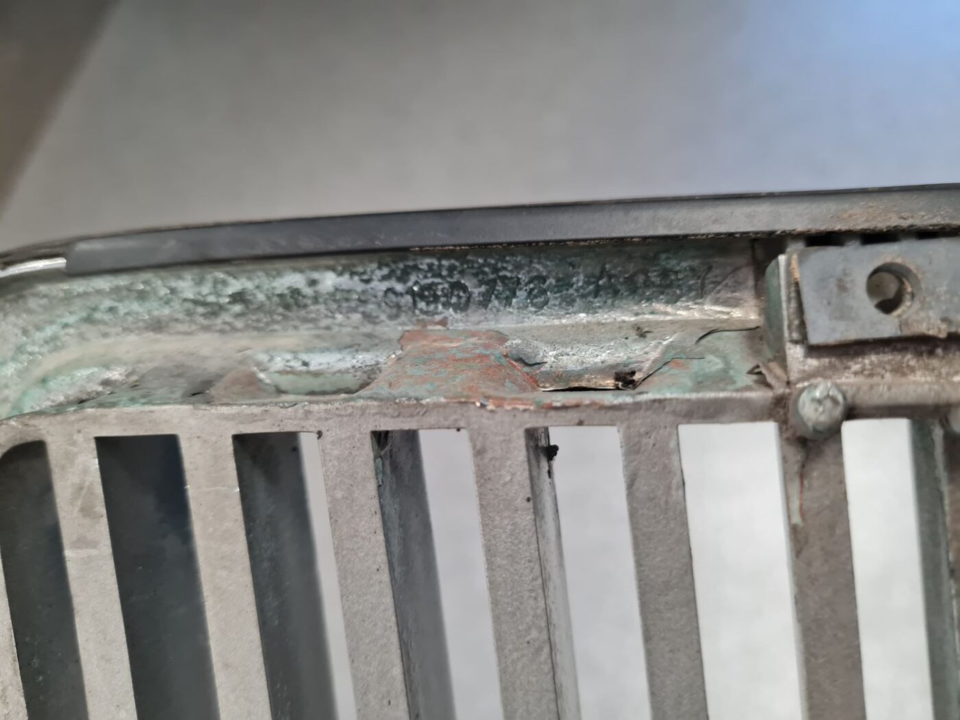 Pārsega reste priekš VOLVO V70 2000 5 Pārsega reste priekš VOLVO V70 2000