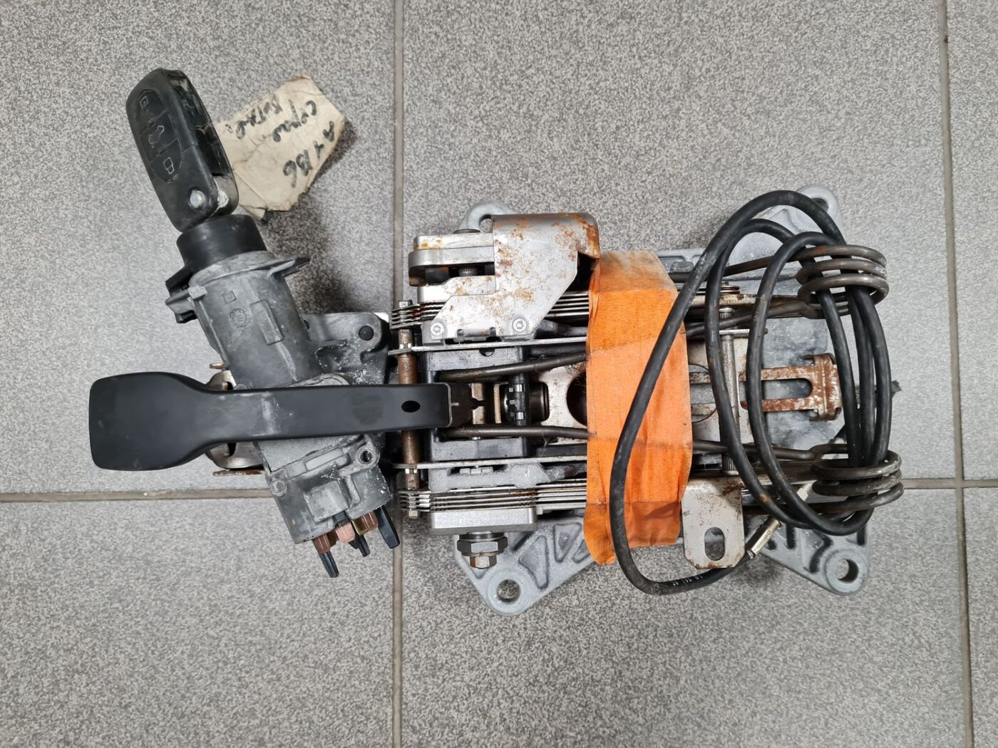 Stūres statne priekš AUDI A4 2001 SEDAN 2 Stūres statne priekš AUDI A4 2001 SEDAN