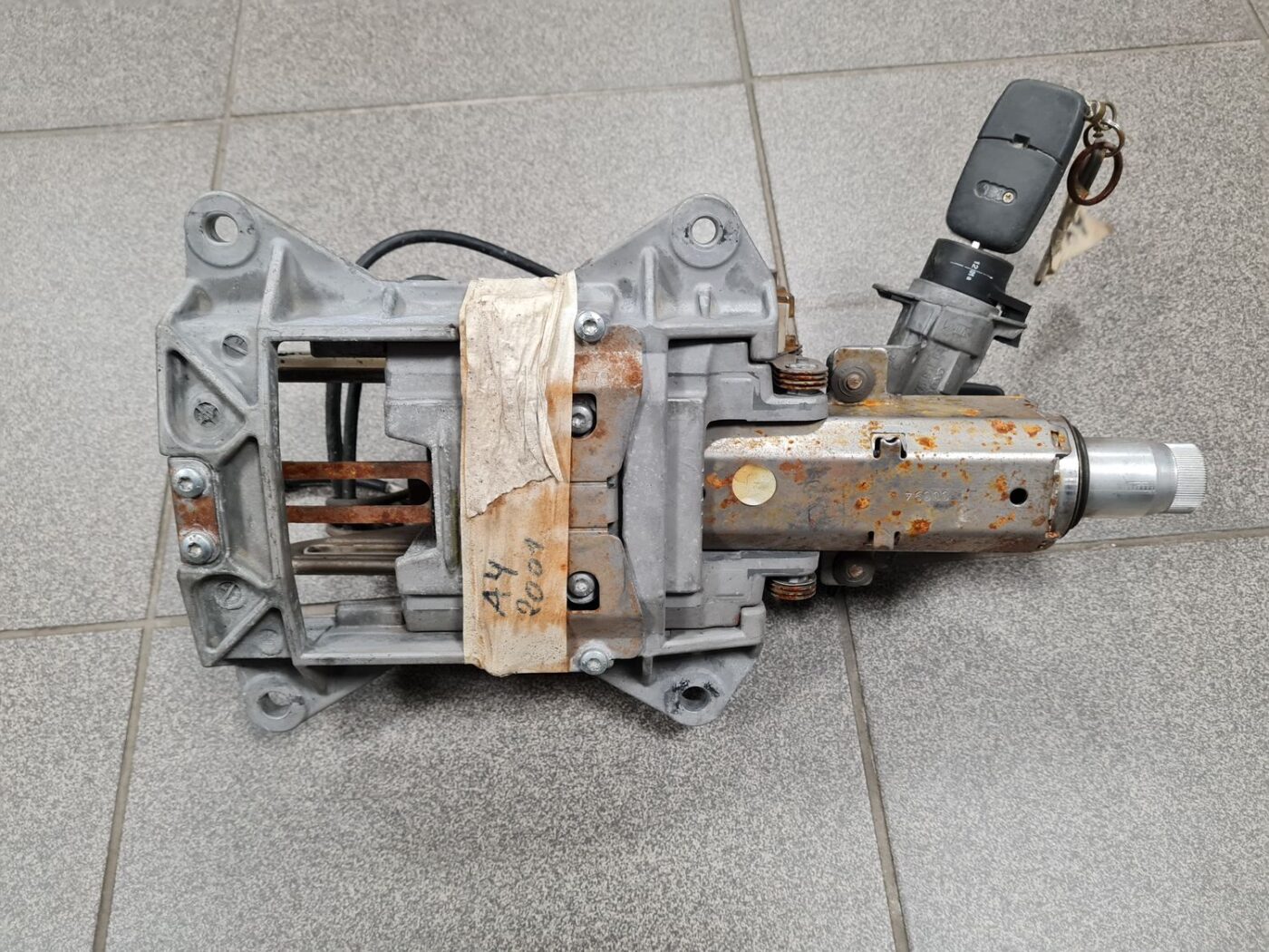 Stūres statne priekš AUDI A4 2001 SEDAN 7 Stūres statne priekš AUDI A4 2001 SEDAN