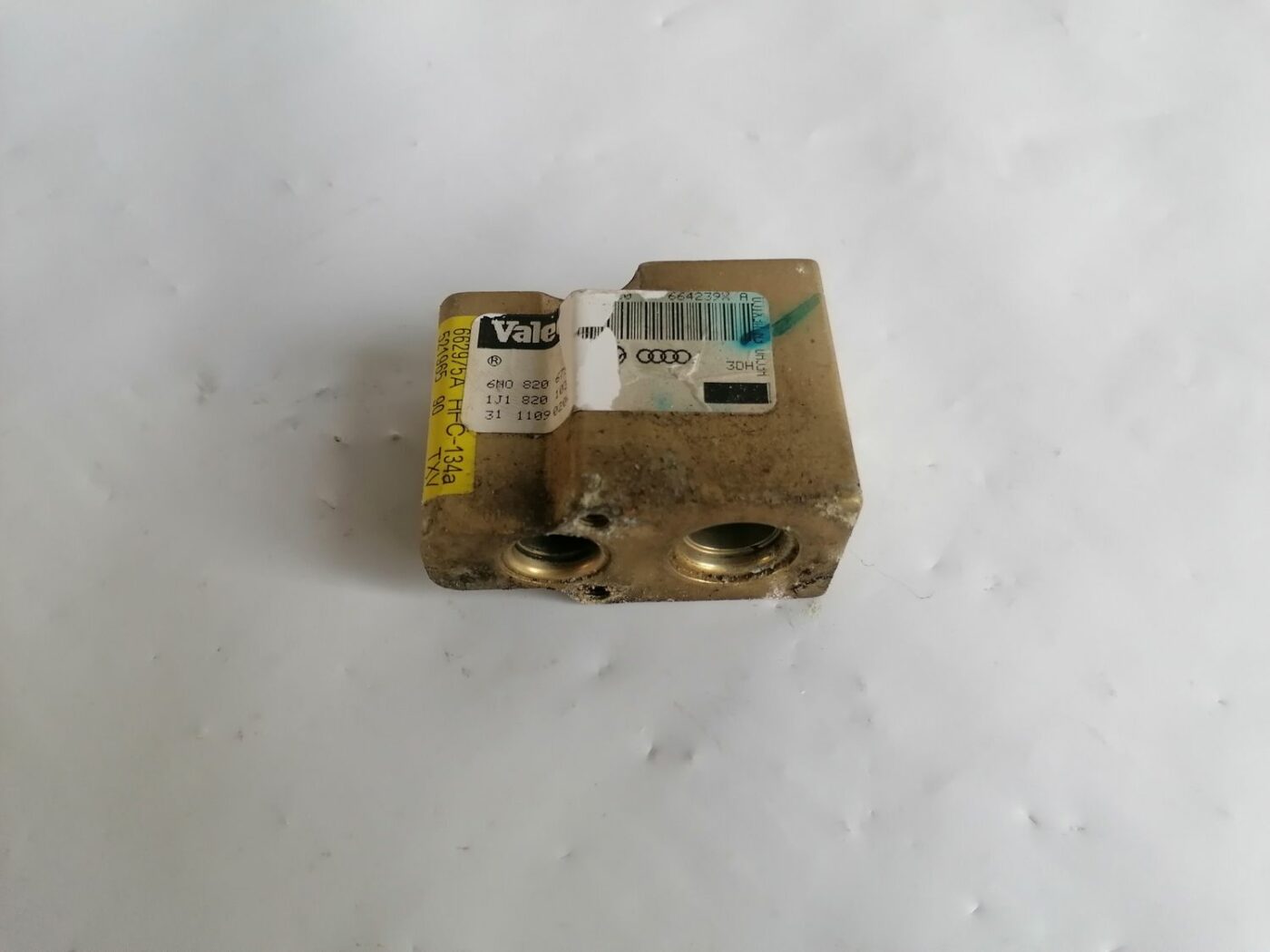 Gaisa kondicioniera izplešanās vārsts priekš VW NEW BEETLE 2001