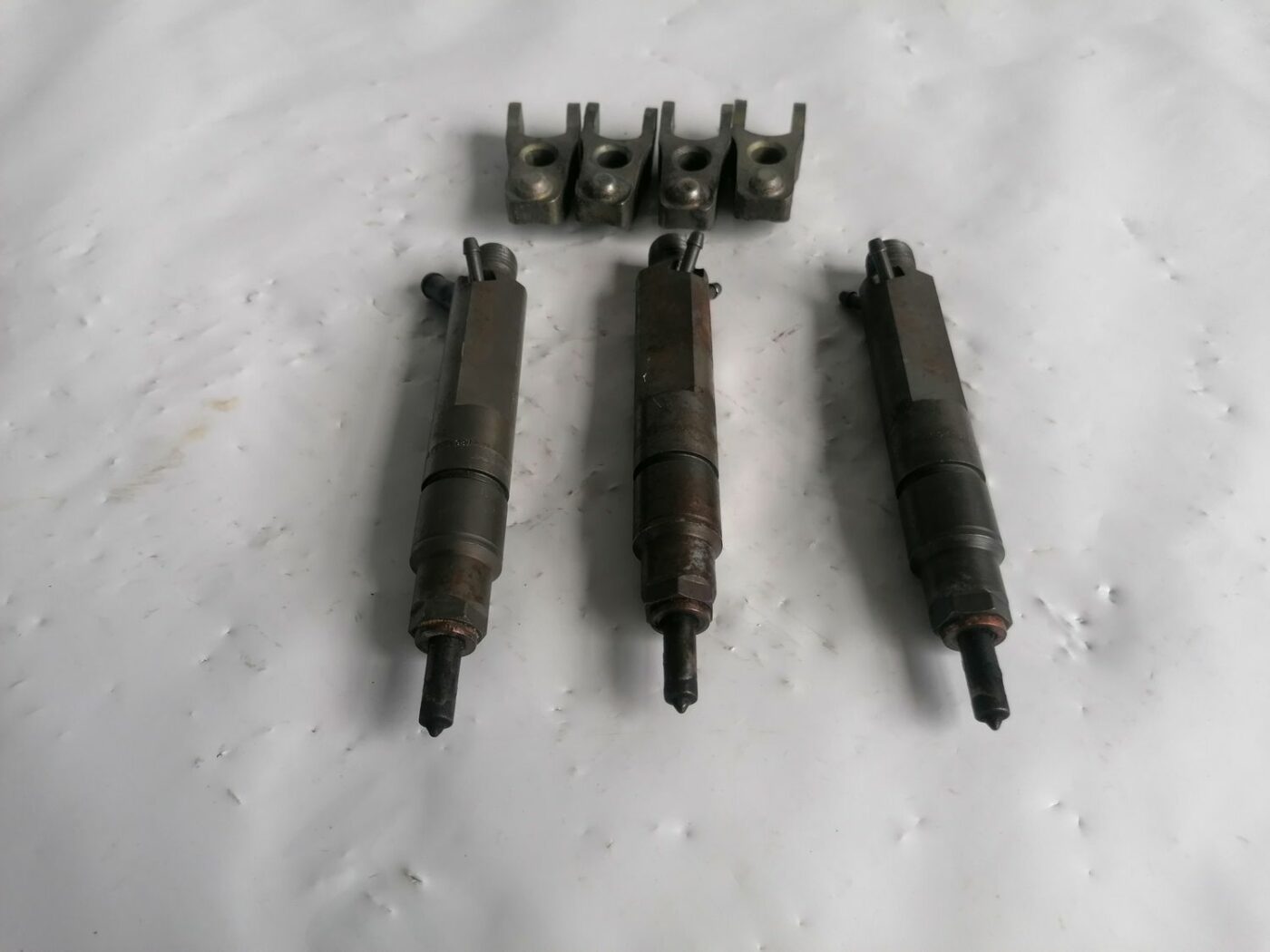 Degvielas smidzinātājs priekš VW NEW BEETLE 2001 4 Degvielas smidzinātājs priekš VW NEW BEETLE 2001