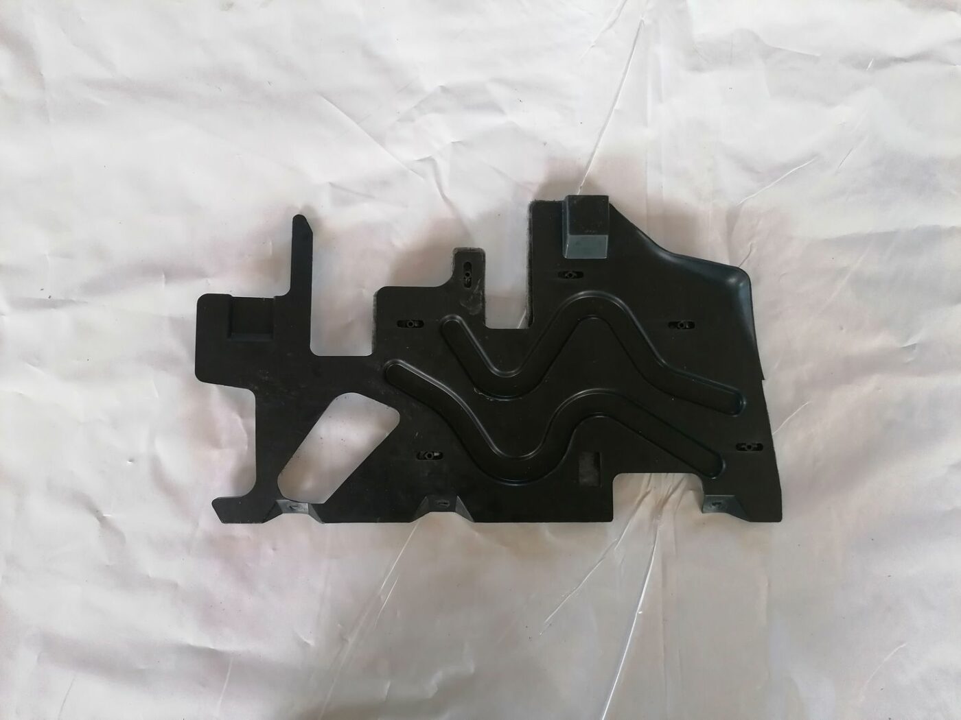 Salona plastmasa priekš VW NEW BEETLE 2001 1 Salona plastmasa priekš VW NEW BEETLE 2001