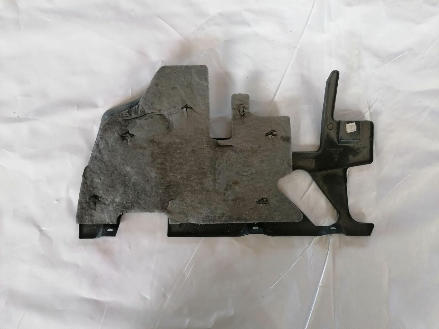 Salona plastmasa priekš VW NEW BEETLE 2001 2 Salona plastmasa priekš VW NEW BEETLE 2001