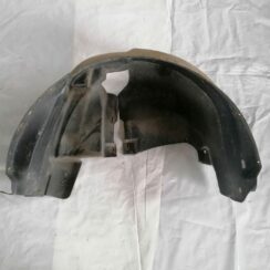 Aizmugurējais labais paspārns priekš VW NEW BEETLE 2001