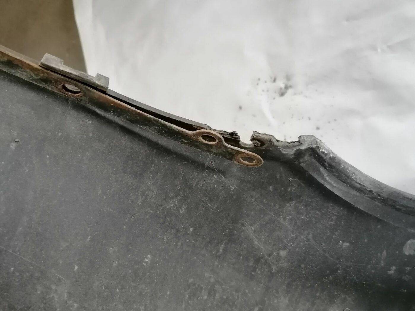 Aizmugures buferis priekš VW NEW BEETLE 2001