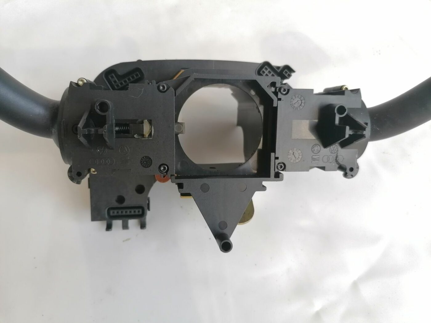 Stūres statnes slēdzis priekš AUDI A4 2001 SEDAN