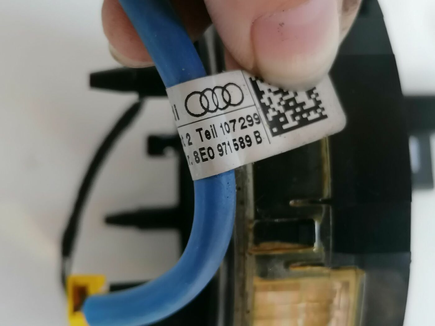 Drošības spilvena slīdgredzens priekš AUDI A4 2001 SEDAN 4 Drošības spilvena slīdgredzens priekš AUDI A4 2001 SEDAN