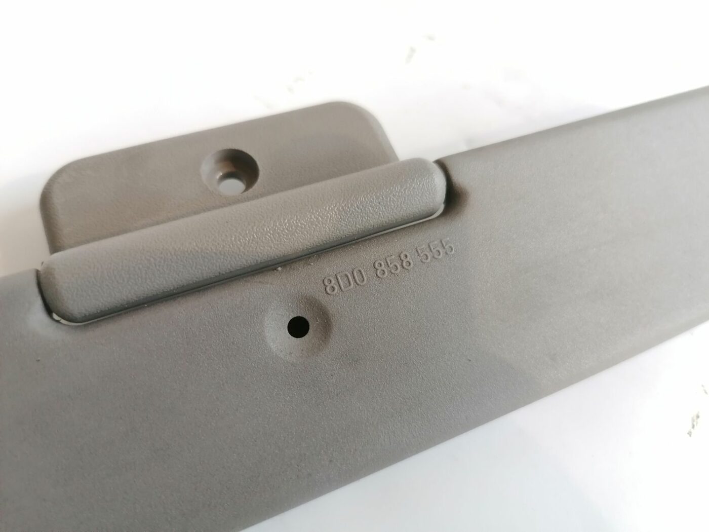 Saules aizsargs priekš AUDI A4 2001 SEDAN 3 Saules aizsargs priekš AUDI A4 2001 SEDAN