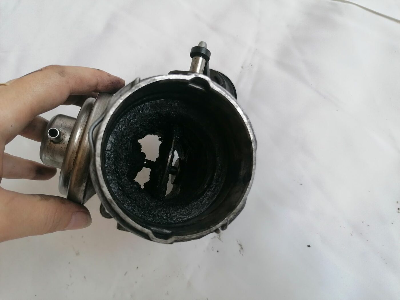 EGR vārsts priekš AUDI A4 2001 SEDAN 3 EGR vārsts priekš AUDI A4 2001 SEDAN