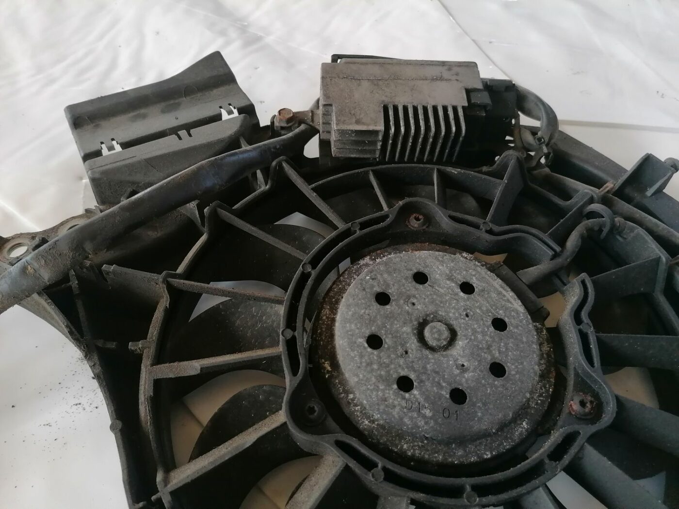 Dzesēšanas radiatora ventilators priekš AUDI A4 2001 SEDAN