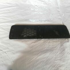 Skaļruņa apdare aizmugurējā plauktā priekš AUDI A4 2001 SEDAN