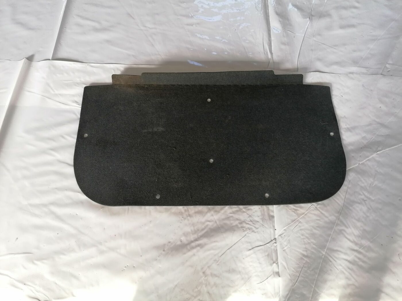 Bagāžnieka nodalījuma paklājs priekš AUDI A4 2001 SEDAN