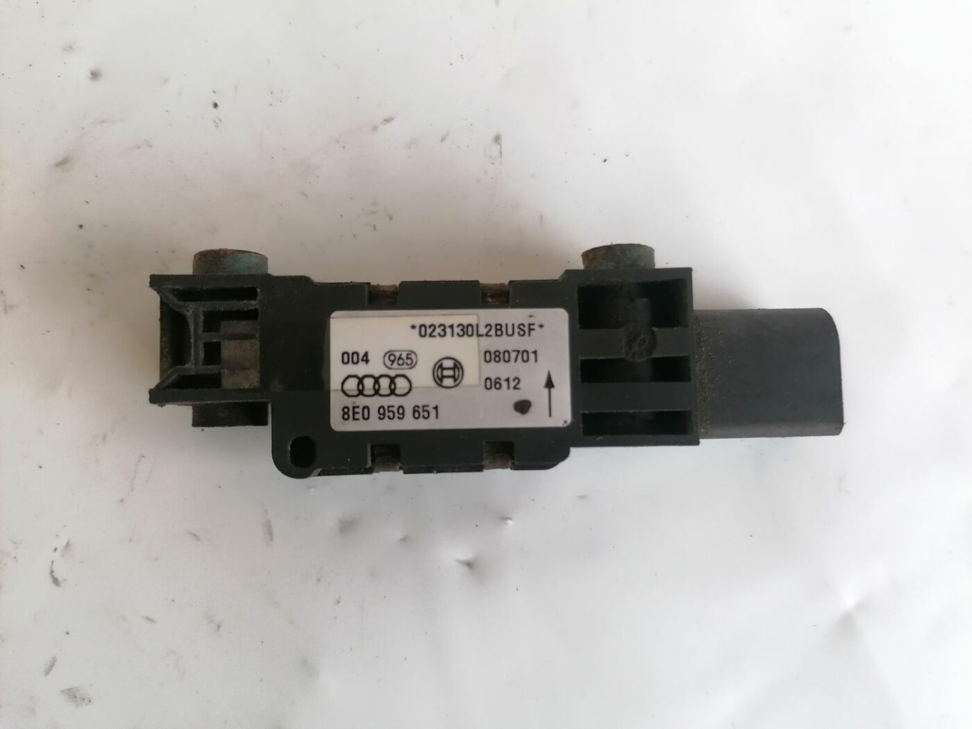 Drošības spilvena trieciensensors priekš AUDI A4 2001 SEDAN 2 Drošības spilvena trieciensensors priekš AUDI A4 2001 SEDAN