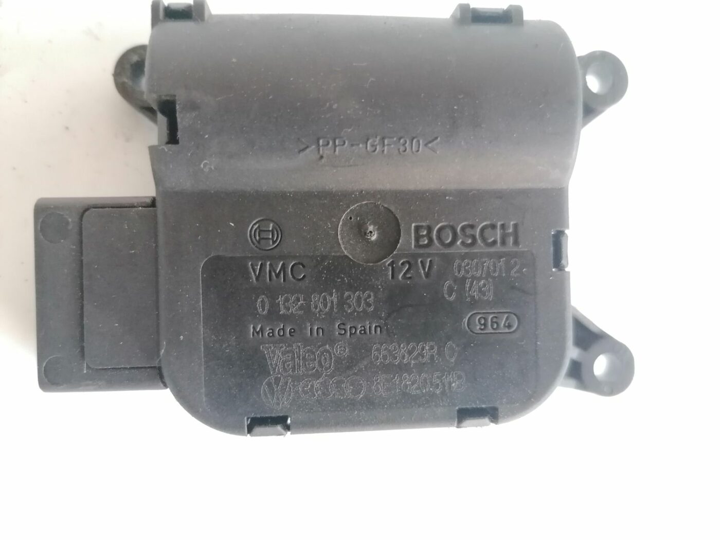 Apsildes sistēmas aktuators priekš AUDI A4 2001 SEDAN