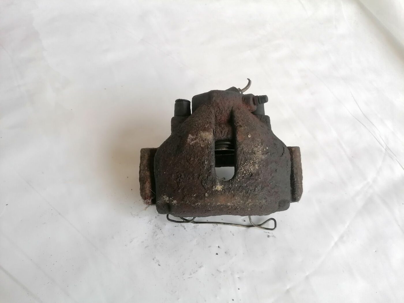 Priekšējais labais suports priekš AUDI A4 2001 SEDAN 4 Priekšējais labais suports priekš AUDI A4 2001 SEDAN