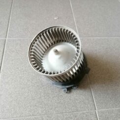 Salona ventilators priekš NISSAN X-TRAIL 2008