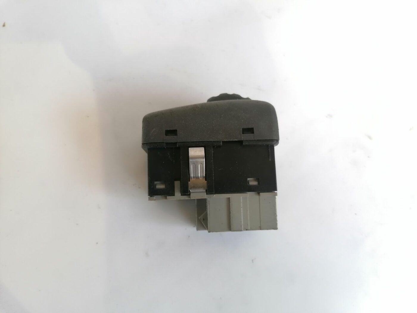 Lukturu augstuma regulēšanas poga priekš VOLVO V70 2000 6 Lukturu augstuma regulēšanas poga priekš VOLVO V70 2000