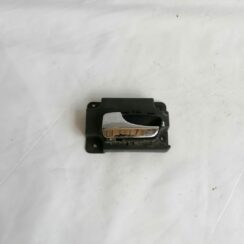 Salona durvju rokturis, priekšējais kreisais priekš VOLVO V70 2000