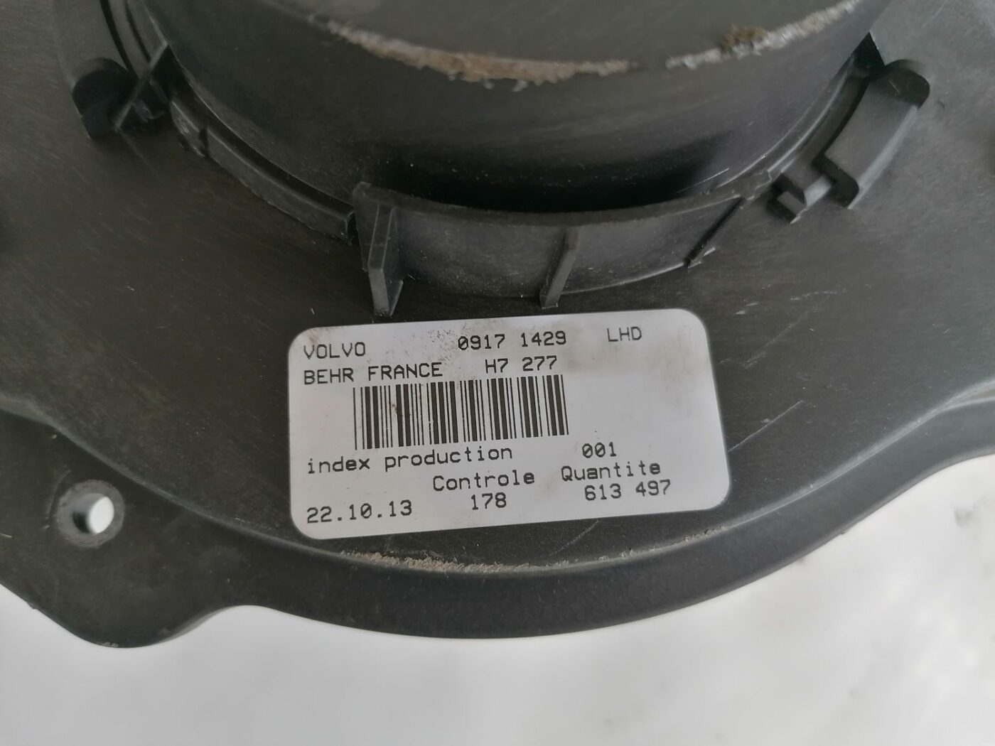 Salona ventilators priekš VOLVO V70 2000