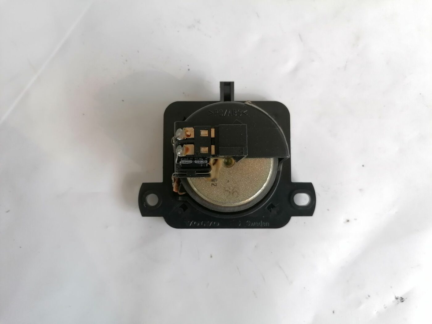 Durvju skaļrunis, augšā priekš VOLVO V70 2000 5 Durvju skaļrunis, augšā priekš VOLVO V70 2000