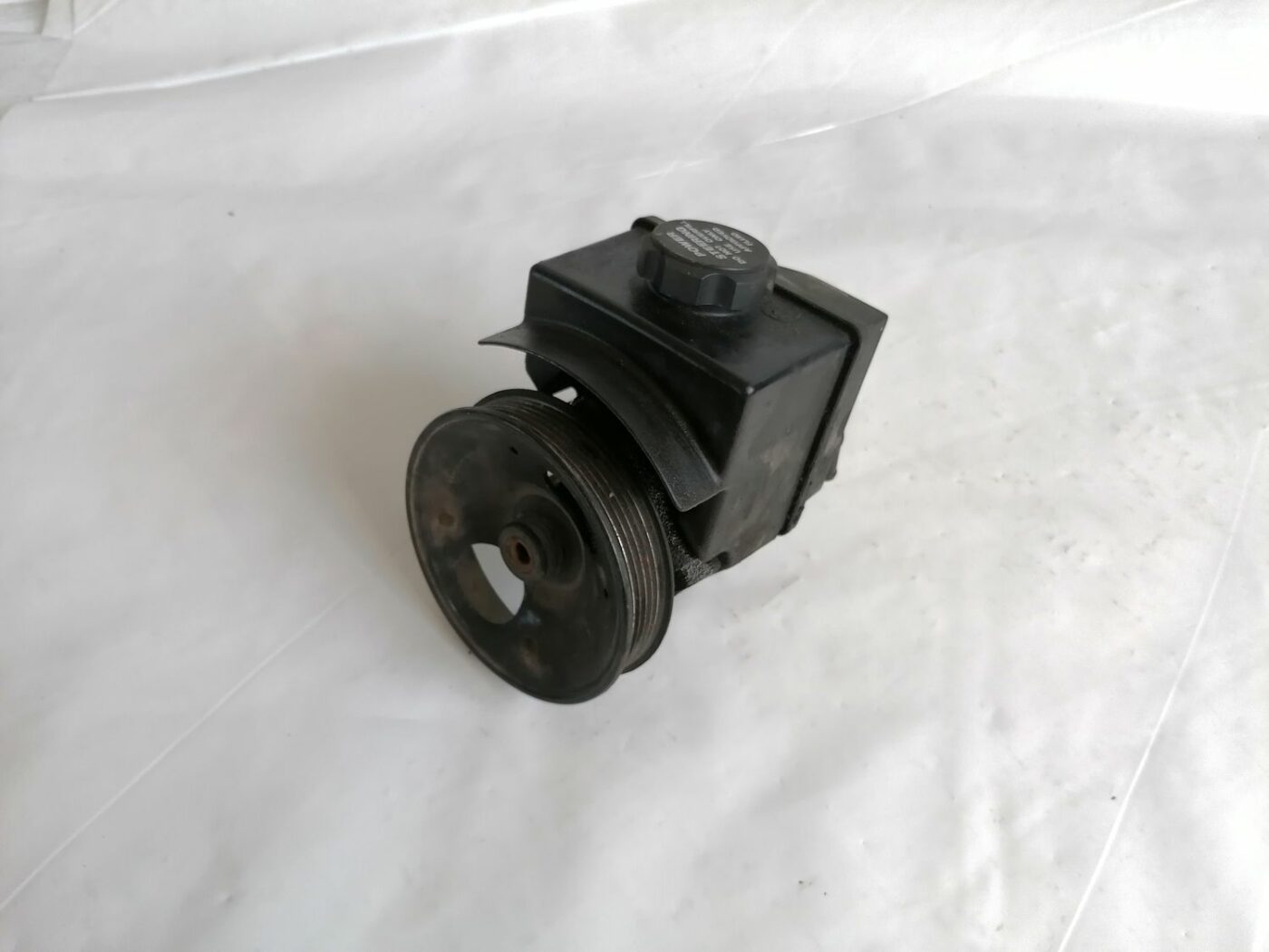 Hidrauliskais pastiprinātājs priekš VOLVO V70 2000 1 Hidrauliskais pastiprinātājs priekš VOLVO V70 2000