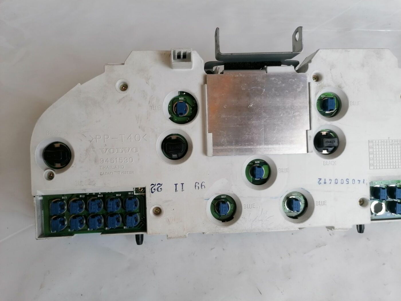 Spidometrs priekš VOLVO V70 2000 3 Spidometrs priekš VOLVO V70 2000