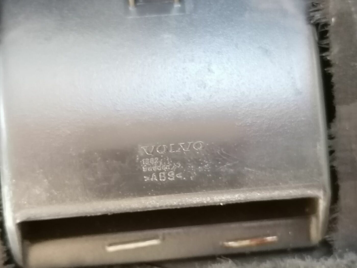 Bagāžnieka grīda priekš VOLVO V70 2000 3 Bagāžnieka grīda priekš VOLVO V70 2000