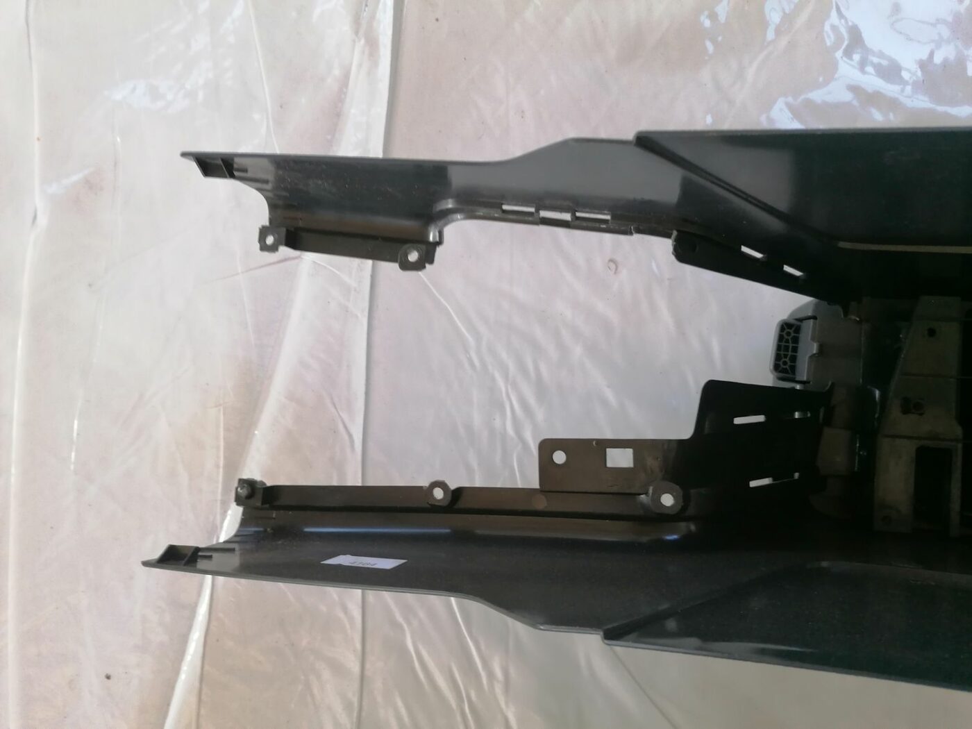 Centrālās konsoles apdares lielākā daļa priekš VOLVO V70 2000