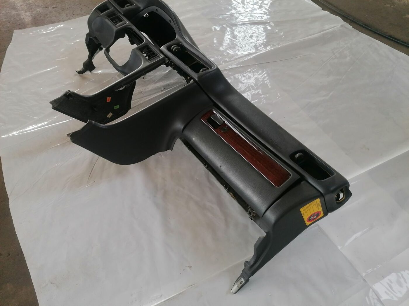 Mērinstrumentu panelis priekš VOLVO V70 2000 10 Mērinstrumentu panelis priekš VOLVO V70 2000