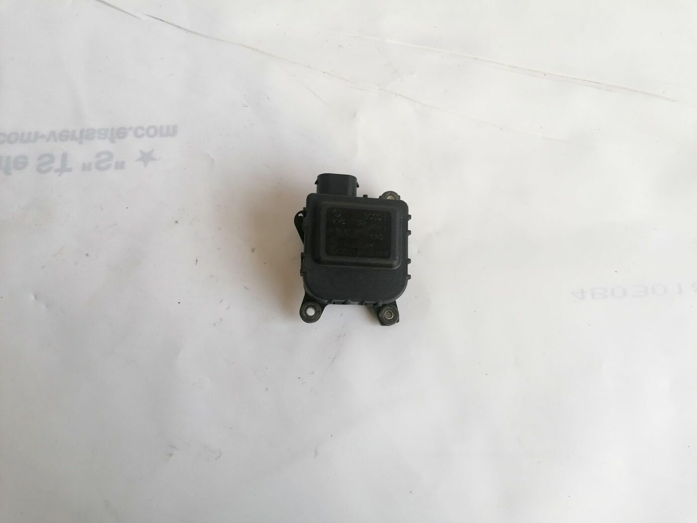 Apsildes sistēmas aktuators priekš VW PASSAT 2003 UNIVERSAL BLUE