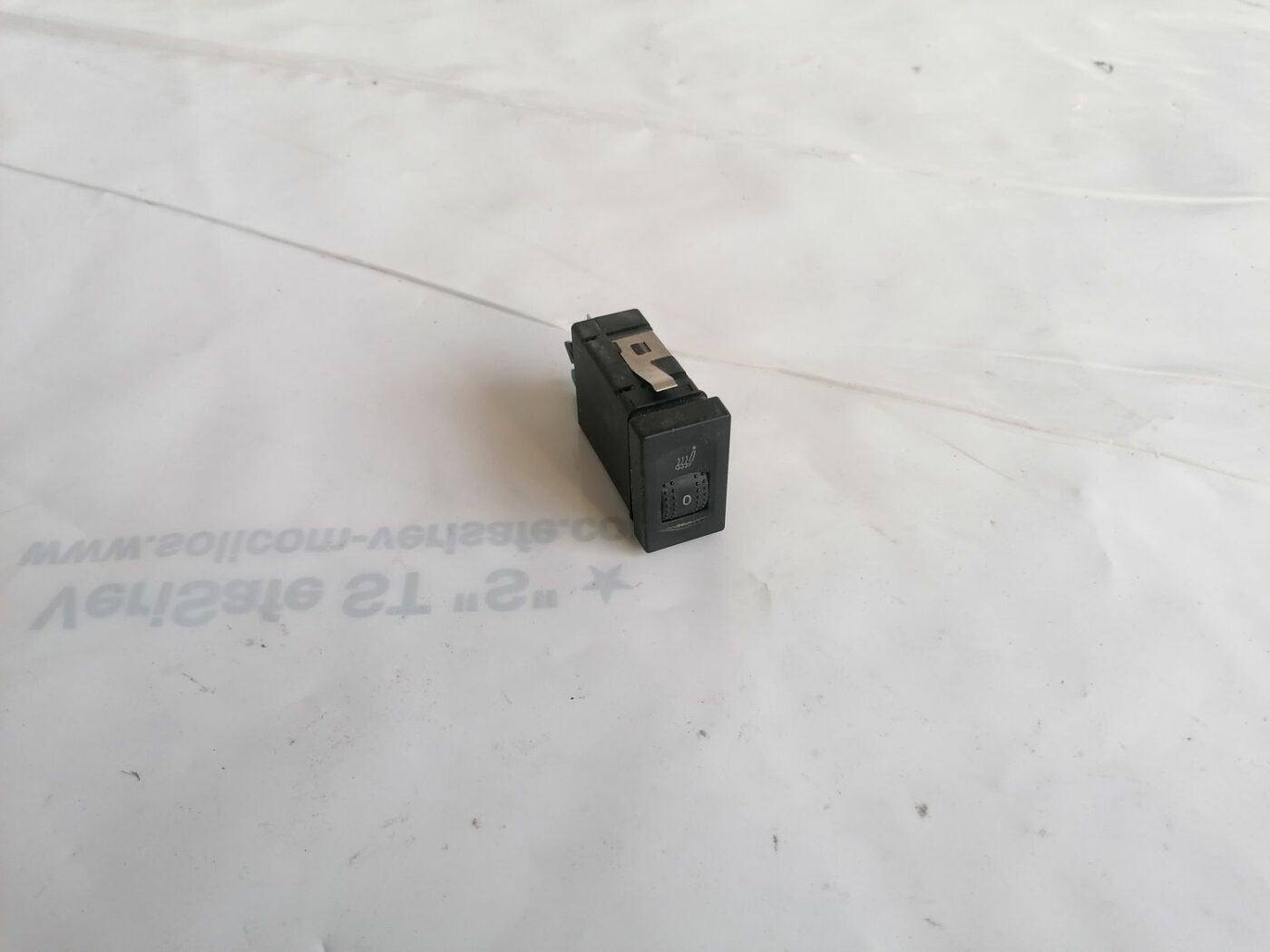 Sēdekļa apsildes ieslēgšanas poga priekš VW PASSAT 2003 UNIVERSAL BLUE 1 Sēdekļa apsildes ieslēgšanas poga priekš VW PASSAT 2003 UNIVERSAL BLUE