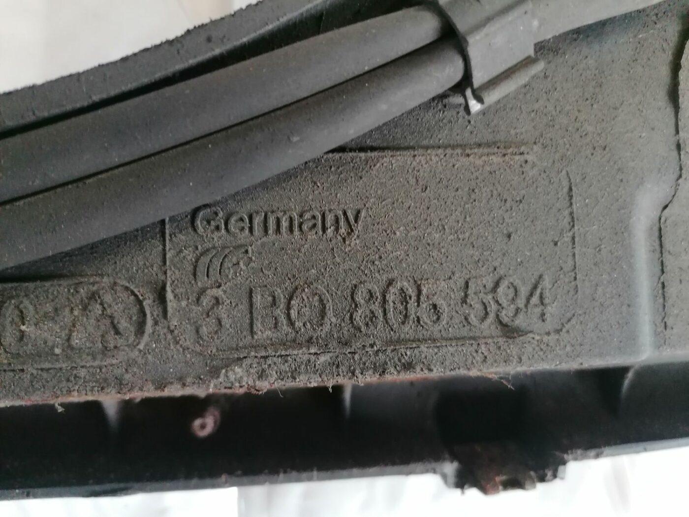 Dzesēšanas radiatora ventilatora korpuss priekš VW PASSAT 2003 UNIVERSAL BLUE 3 Dzesēšanas radiatora ventilatora korpuss priekš VW PASSAT 2003 UNIVERSAL BLUE