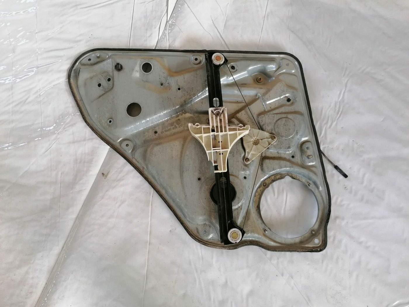 Stikla pacelšanas mehānisma panele priekš VW PASSAT 2003 UNIVERSAL BLUE