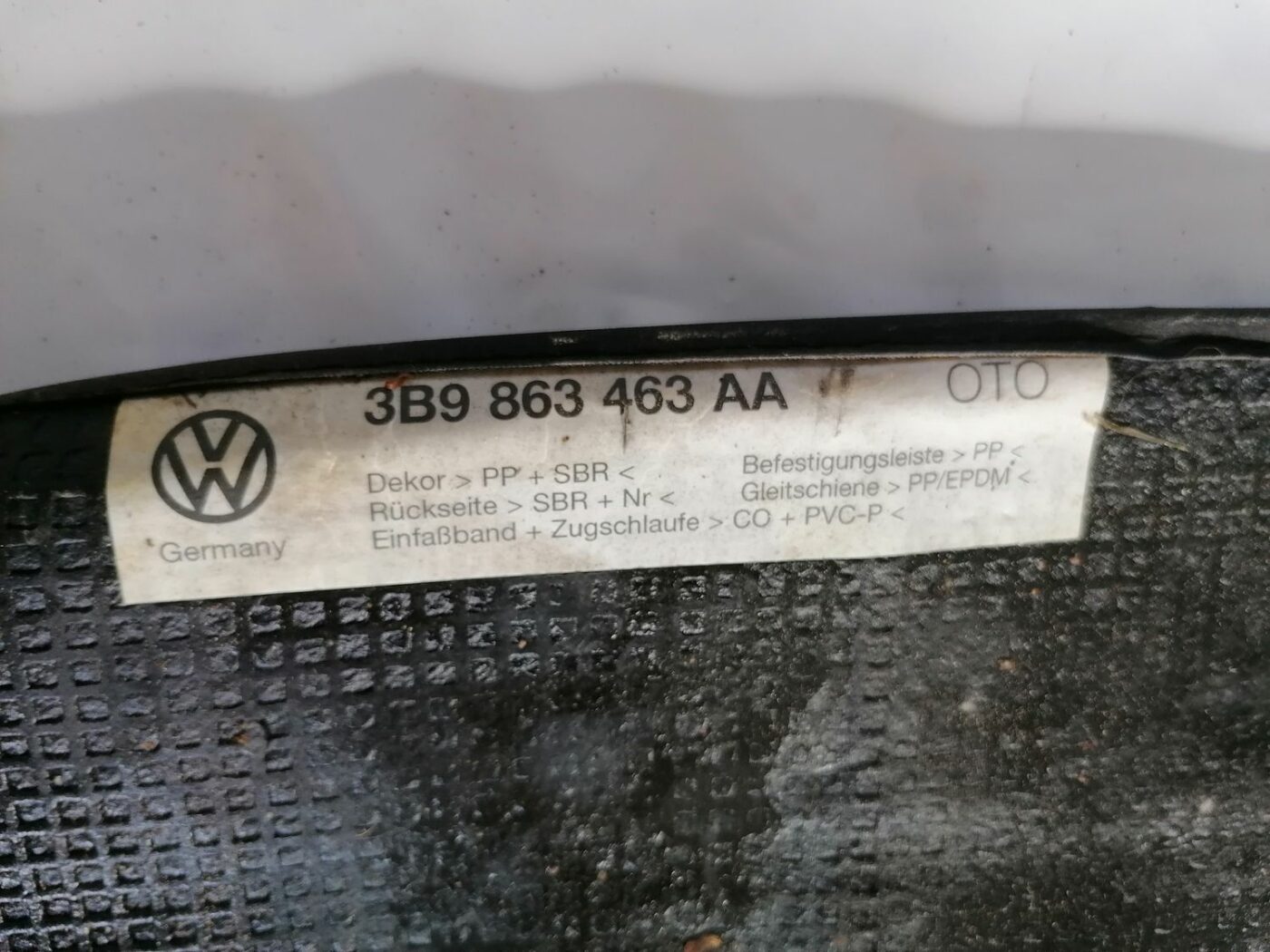 Bagāžnieka nodalījuma paklājs priekš VW PASSAT 2003 UNIVERSAL BLUE 3 Bagāžnieka nodalījuma paklājs priekš VW PASSAT 2003 UNIVERSAL BLUE