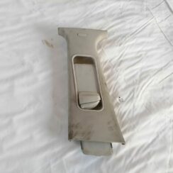 Vidējas salona statnes apdare priekš VW PASSAT 2003 UNIVERSAL BLUE