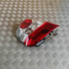 Aizmugurējais kreisais lukturis priekš HONDA CIVIC 2004