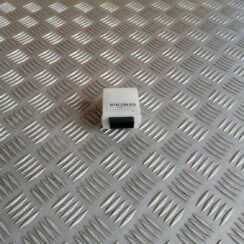 Aizmugurējā stikla tīrītāja motora releja priekš HONDA CIVIC 2004