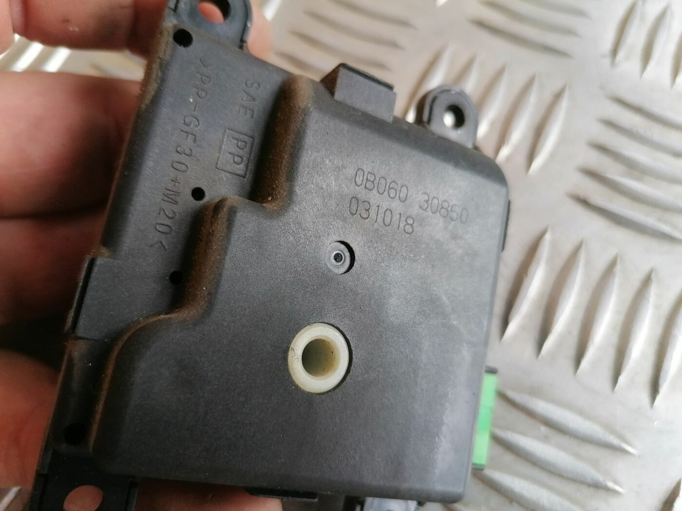 Apsildes sistēmas aktuators priekš HONDA CIVIC 2004