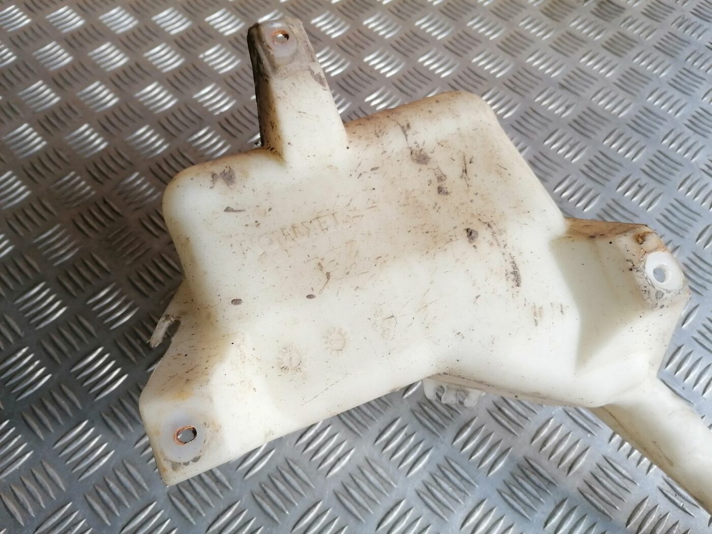 Mazgātāja šķidruma tvertne priekš HONDA CIVIC 2004