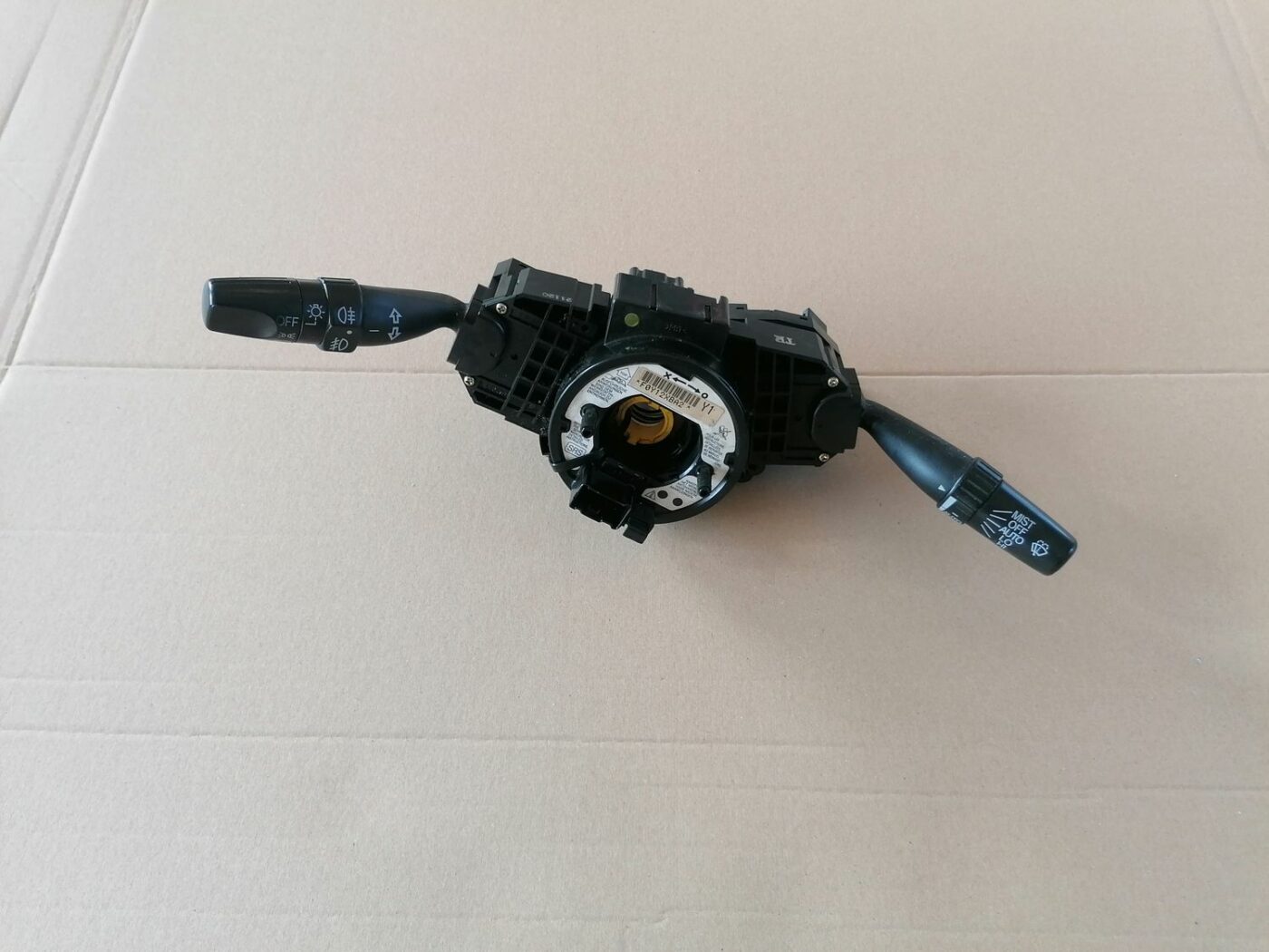 Stūres statnes slēdzis priekš HONDA ACCORD 2003 SILVER