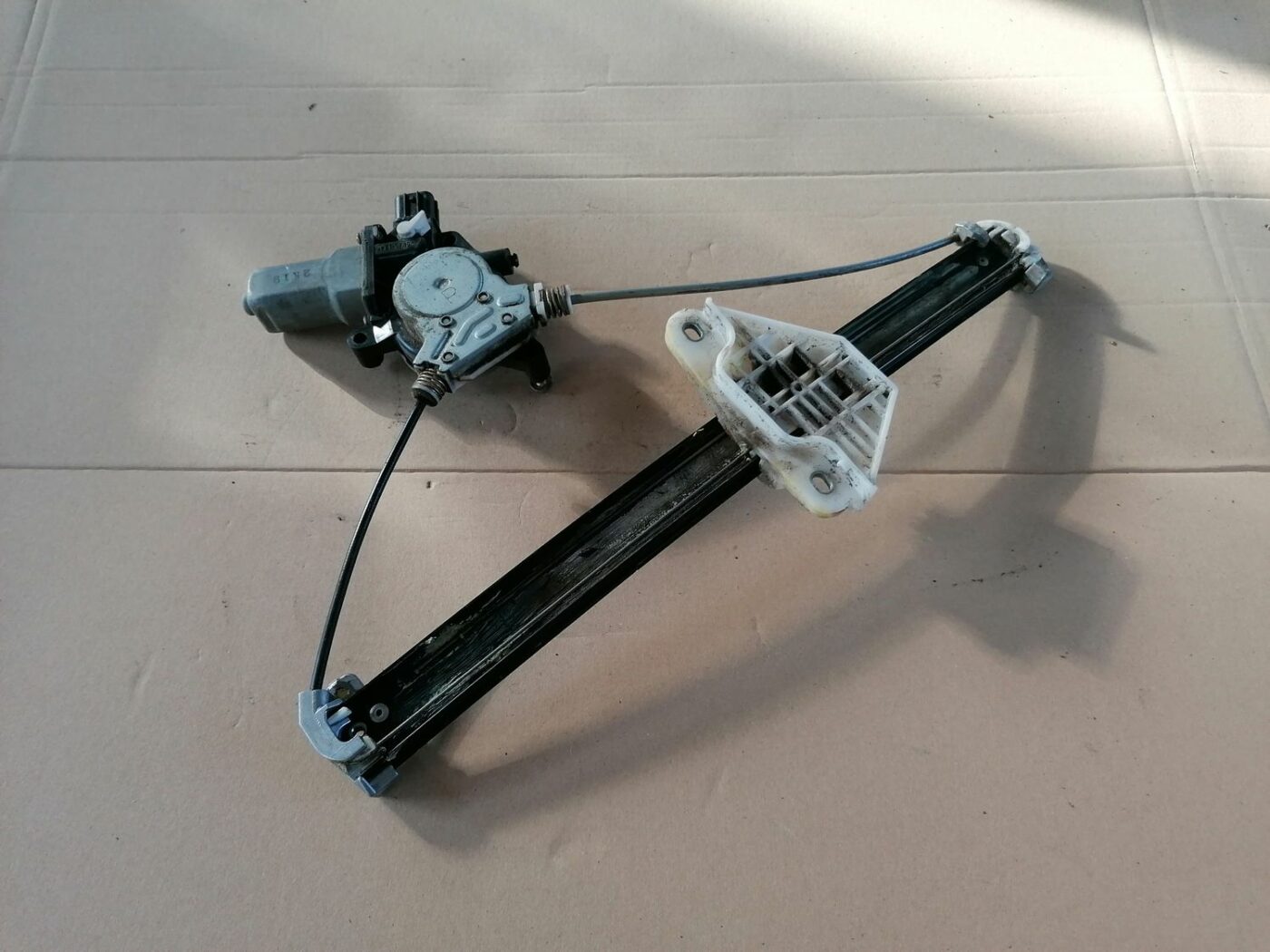 Stikla pacelšanas mehānisms aizmugurējais labais priekš HONDA ACCORD 2003 SILVER