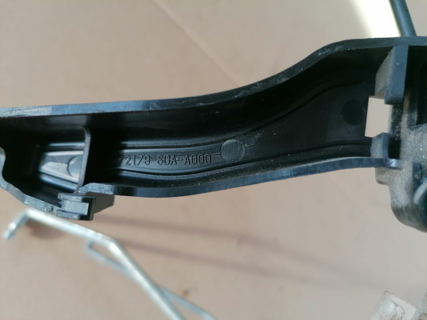 Priekšējo kreiso durvju slēdzene priekš HONDA ACCORD 2003 SILVER 6 Priekšējo kreiso durvju slēdzene priekš HONDA ACCORD 2003 SILVER